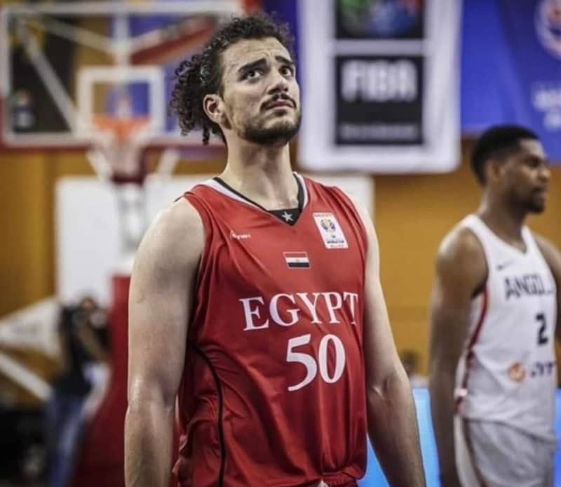 تعرف على موقف الزمالك من التعاقد مع ” عاصم مرعي”