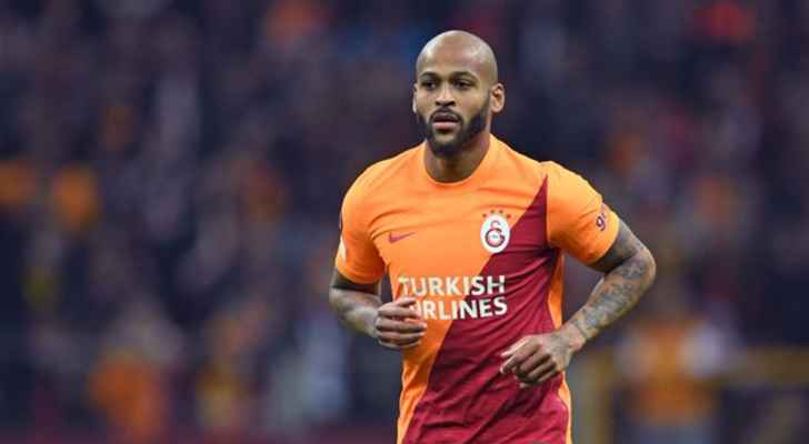 أشبيلية يضم ماركاو من جالطه سراي لتعويض رحيل دييجو كارلوس