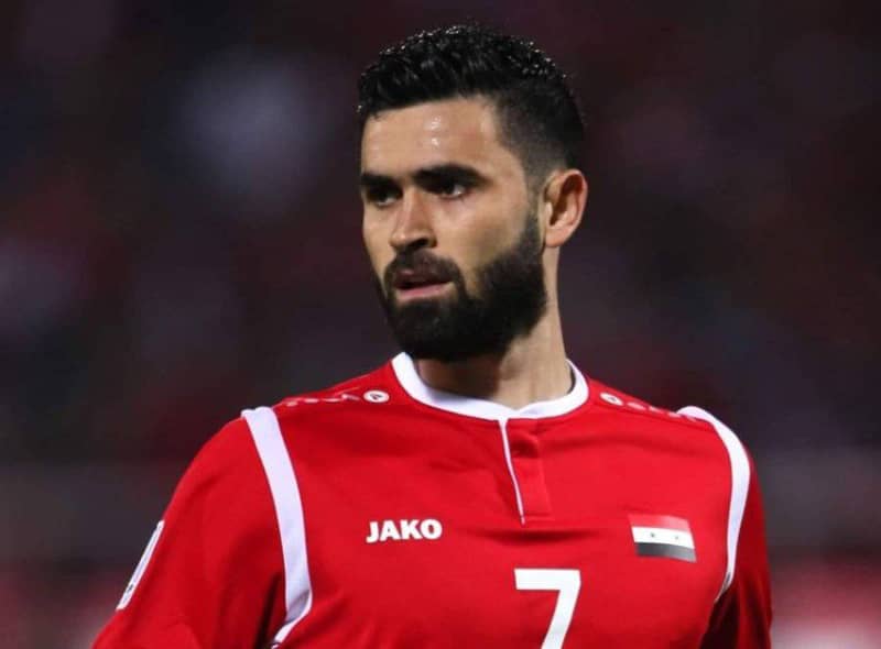 شباب الأهلي الإماراتي يتعاقد مع السوري عمر خريبين