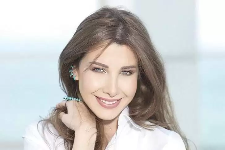 نانسى عجرم تتعاون مع دى جى عالمى .. فيديو