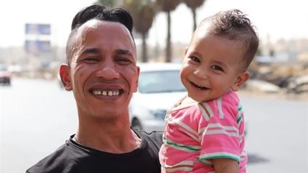 وفاة تؤام الممثل حمادة صميدة