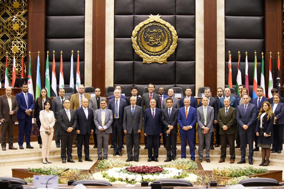 الاكاديمية العربية