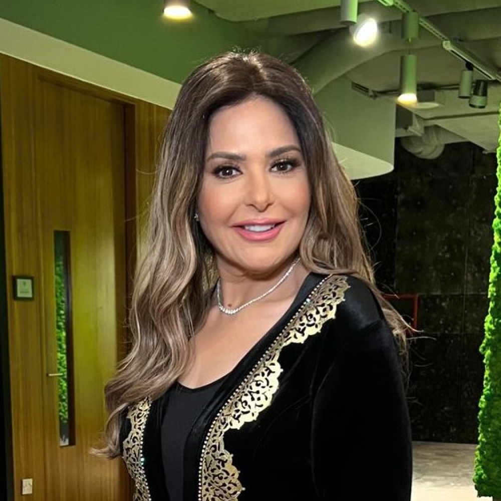 الفنانة صابرين