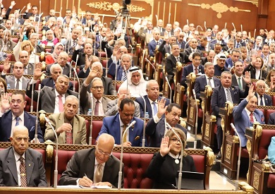 رئيس مجلس الشيوخ يهنئ المصريين بالأعياد الوطنية..ويحيل خطة التنمية الاقتصادية 2024-2025 إلى اللجنة المختصة