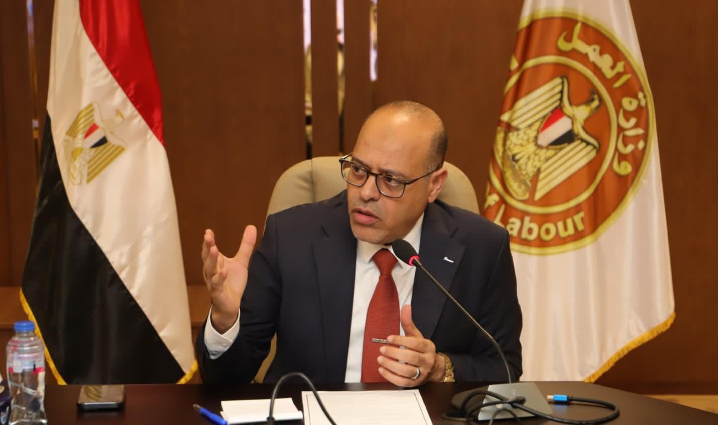 وزير العمل