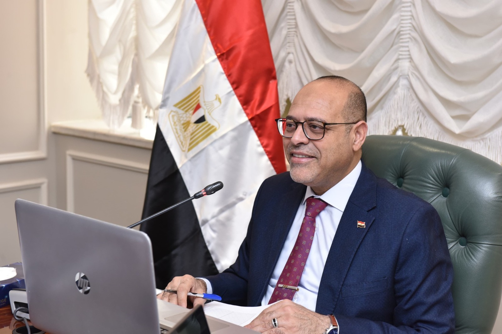 وزير العمل