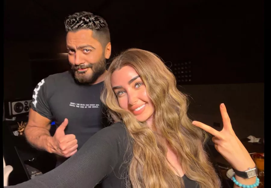 هنا الزاهد