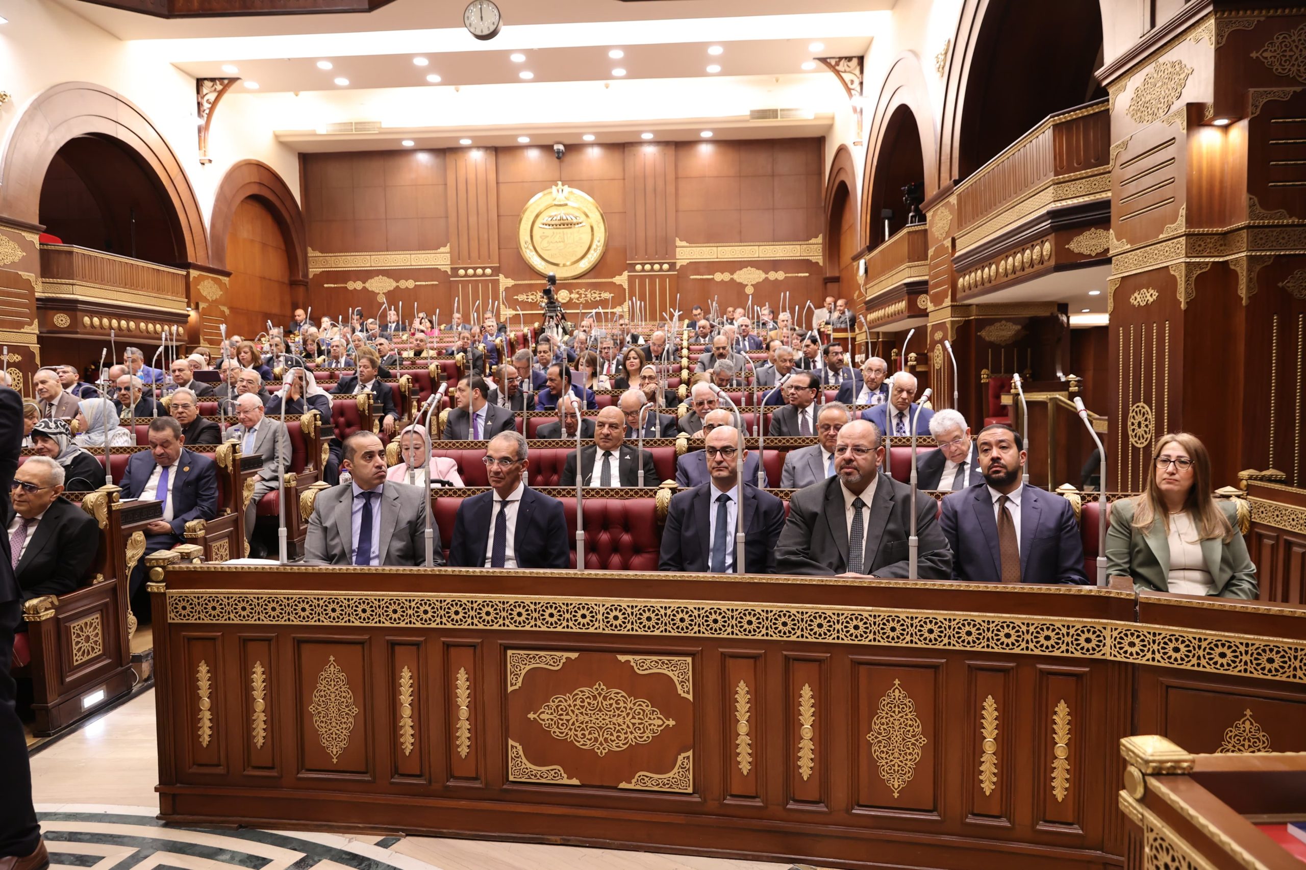 الدكتور/ عمرو طلعت وزير الاتصالات وتكنولوجيا المعلومات يلقى كلمة خلال الجلسة العامة لمجلس الشيوخ