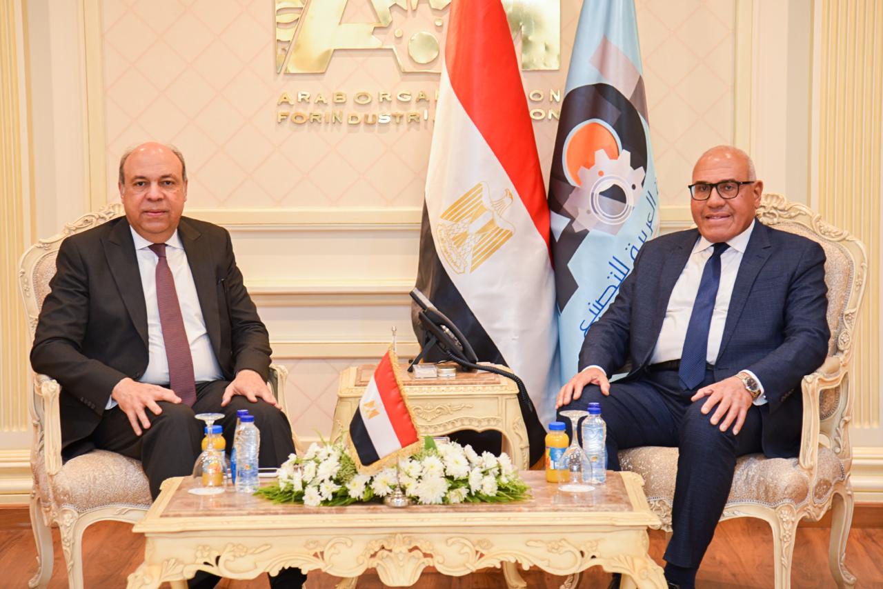 وزير الطيران