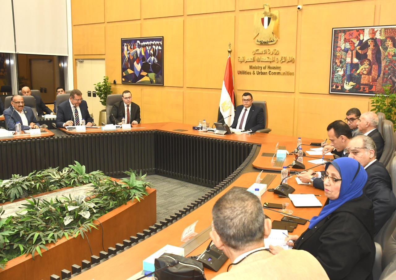 وزير الاسكان