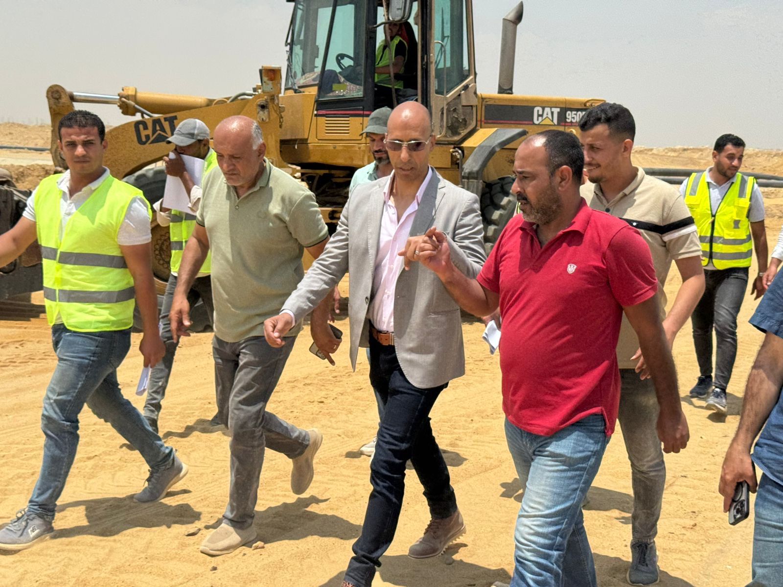 وزير الإسكان