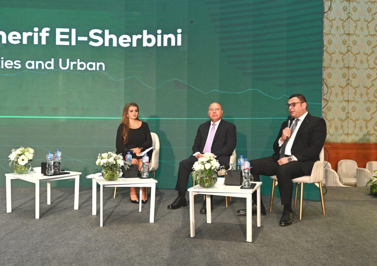 وزير الإسكان