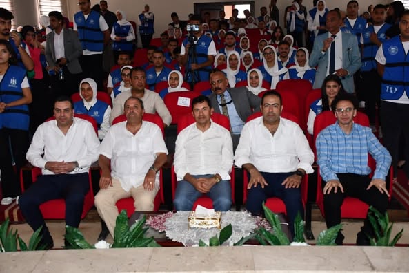 وزير الشباب والرياضة