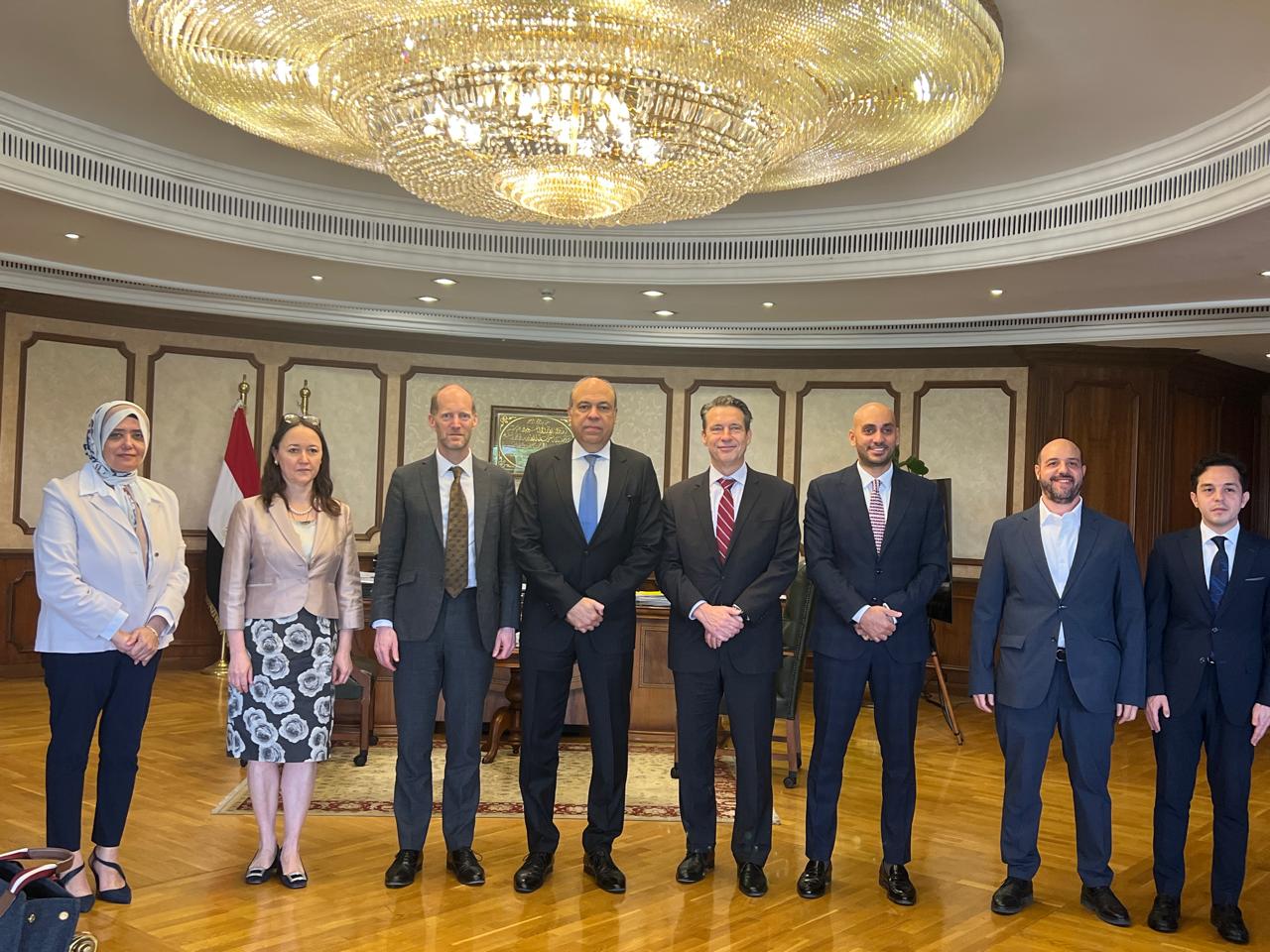 وزير الطيران المدني