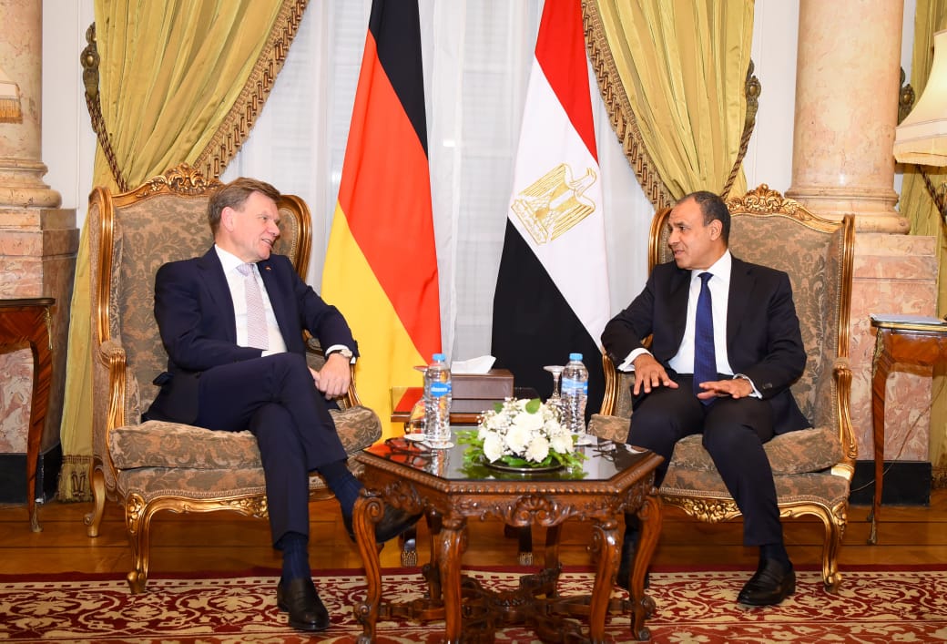 وزير الخارجية