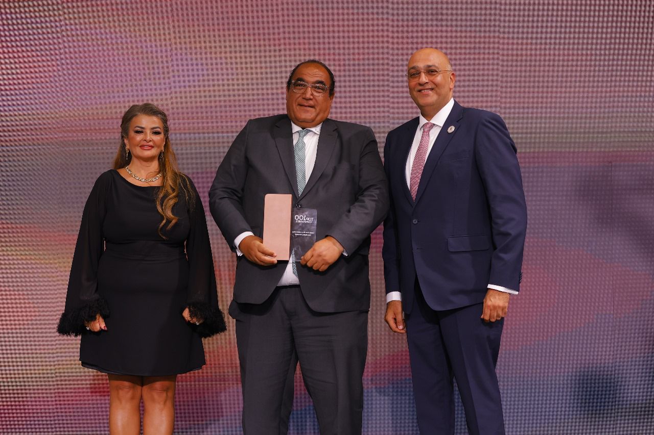 قناة السويس 