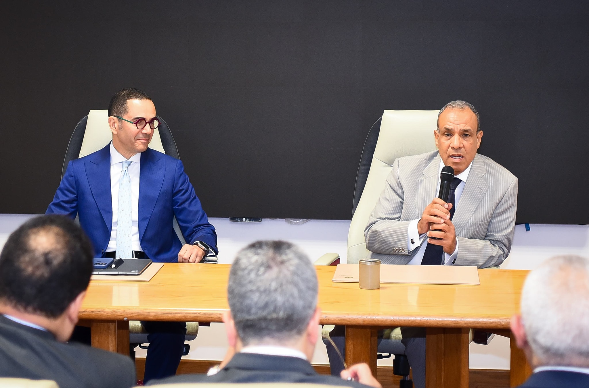 وزير الخارجية