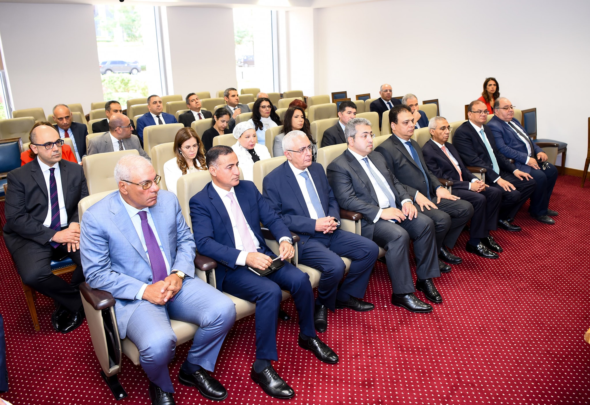 وزير الخارجية