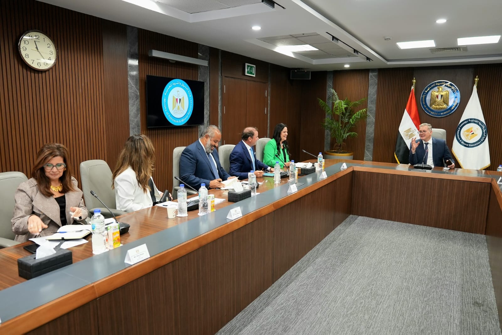  البترول 