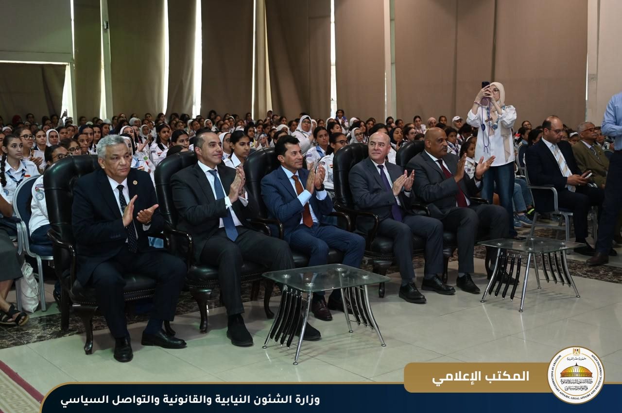 100 عام مرشدات