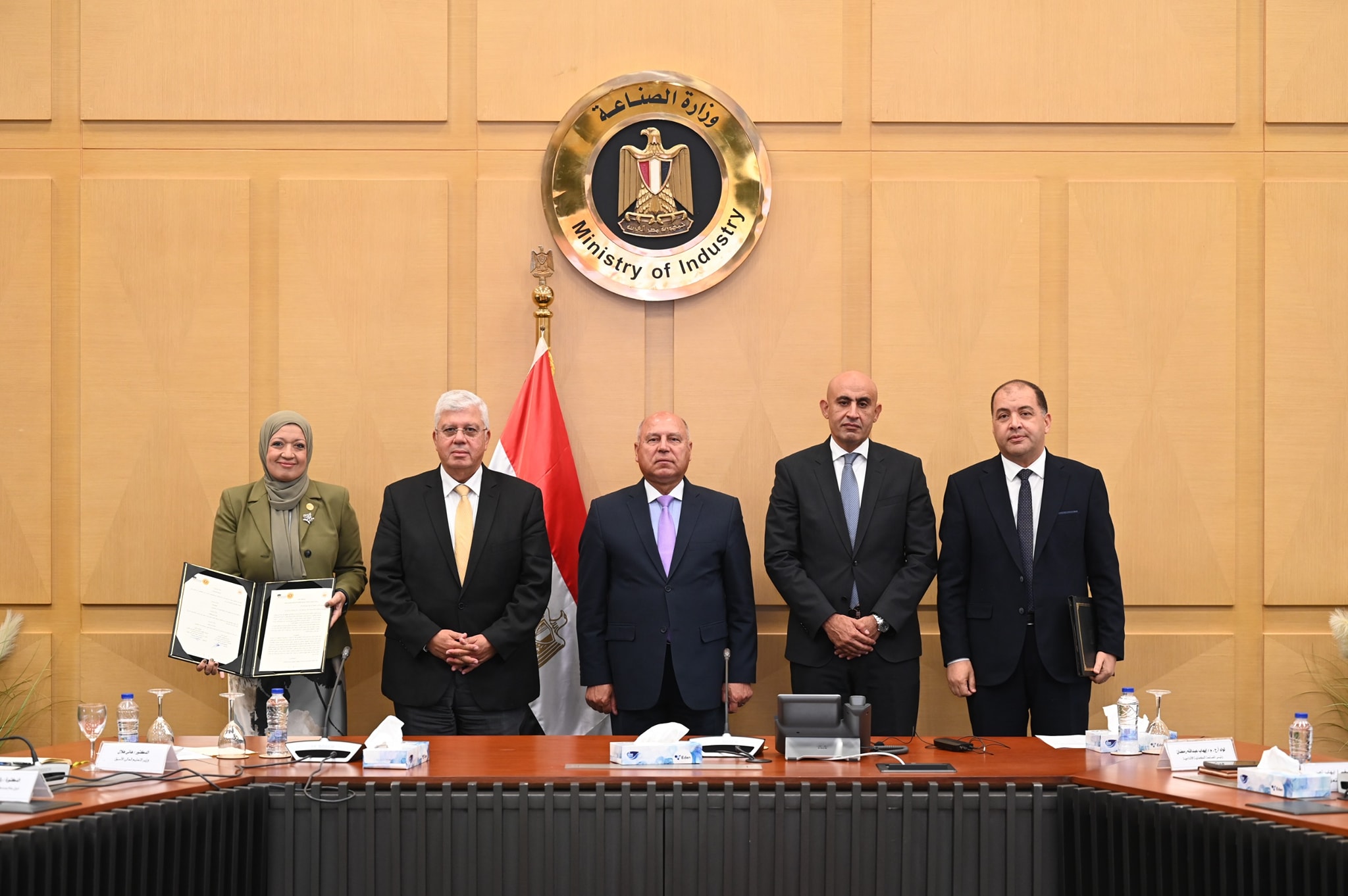 الصناعة