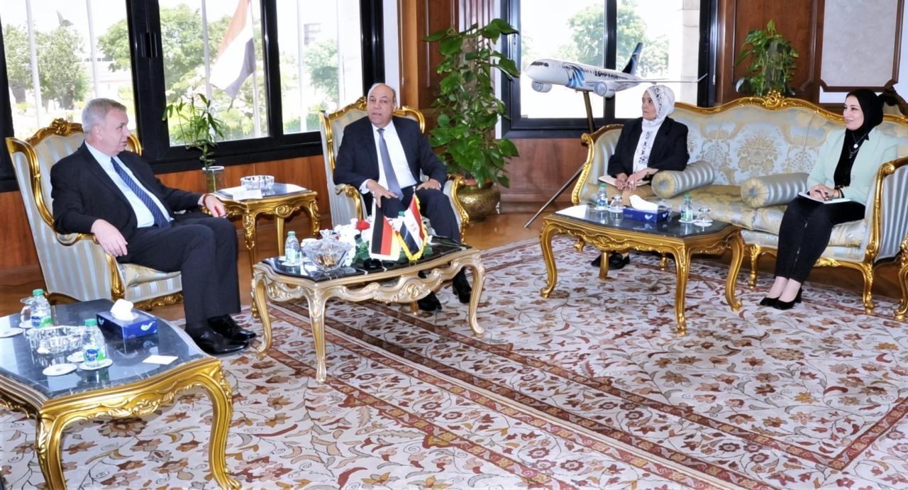 مصر 