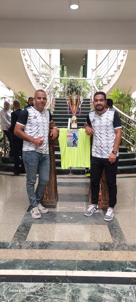 أبطال المصرية للمطارات