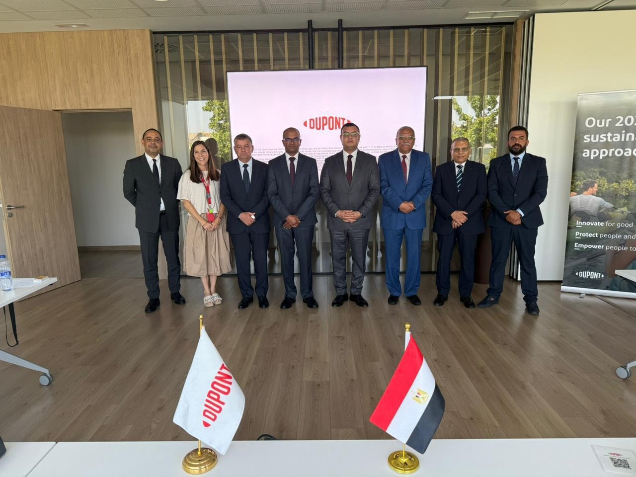 وزير الاسكان