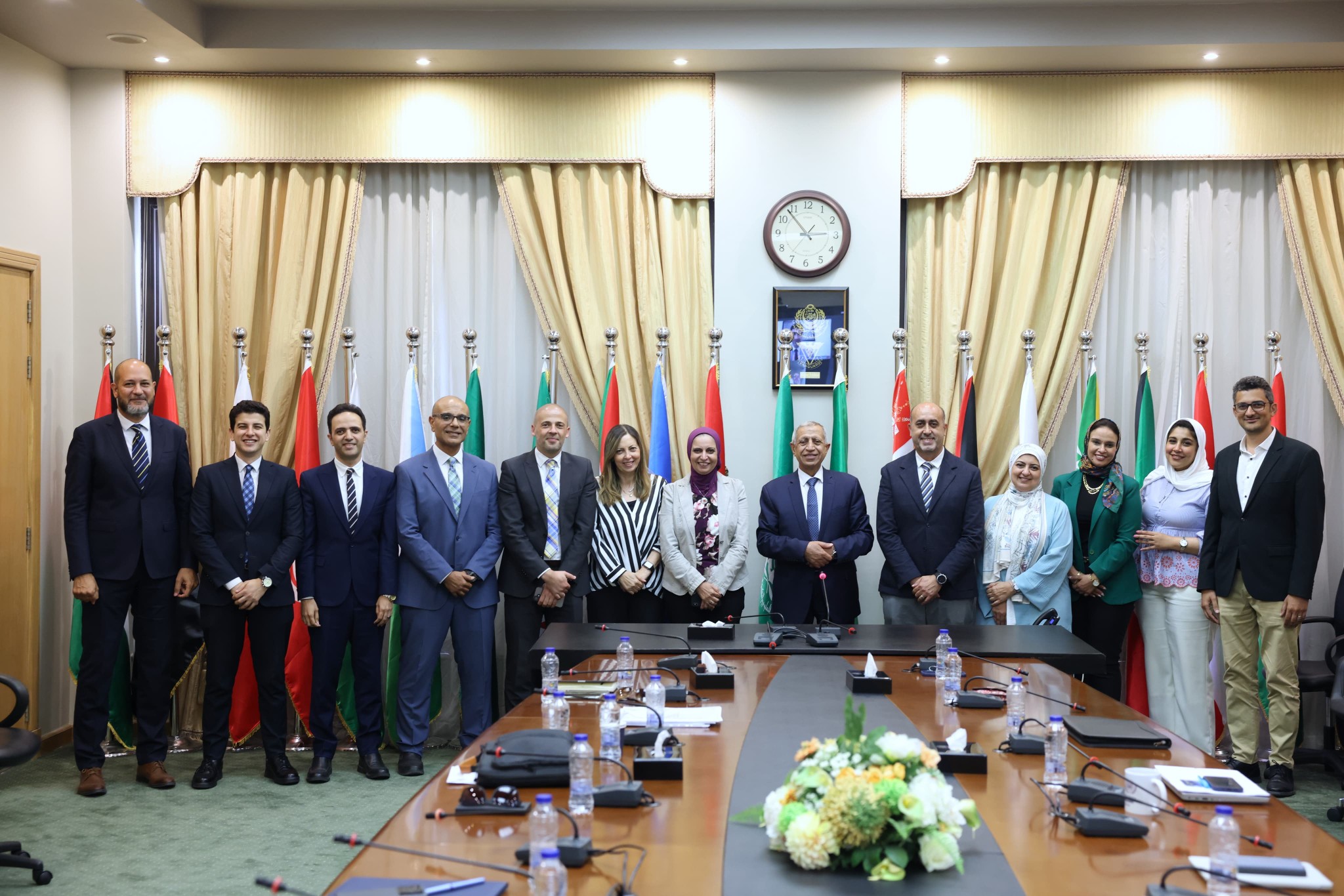 الاكاديمية العربية