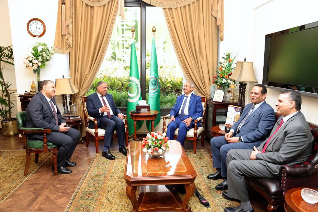 الاكاديمية العربية