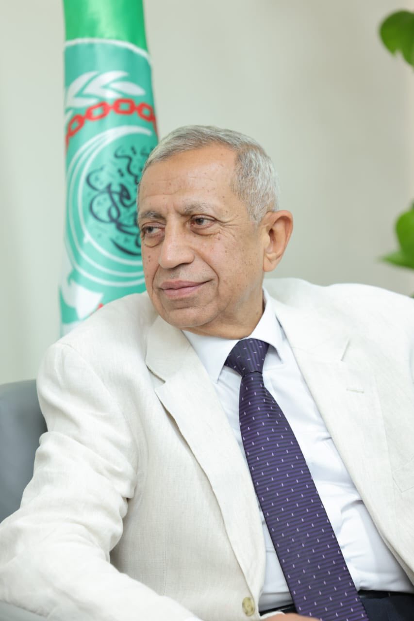 الاكاديمية العربية