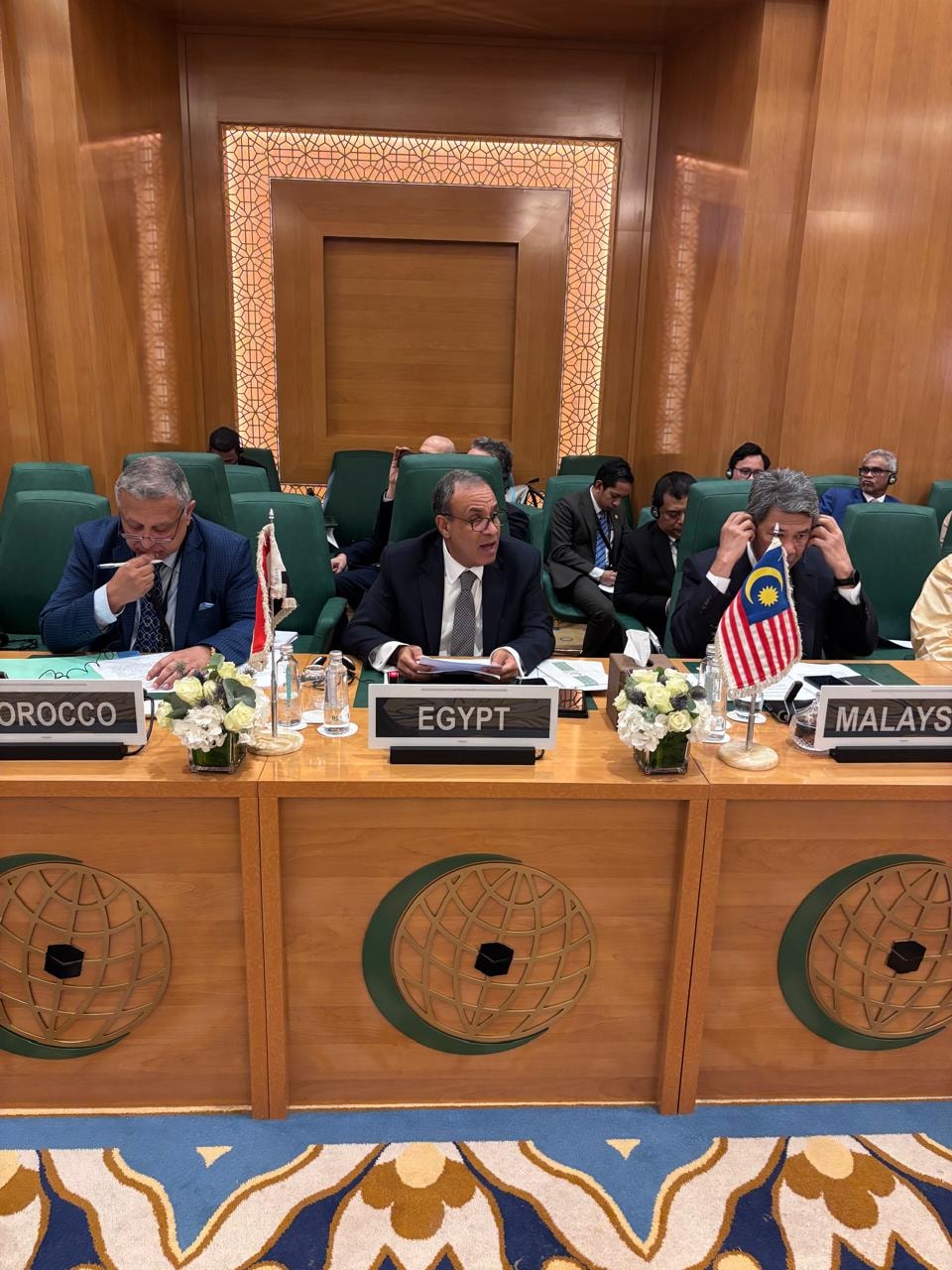 وزير الخارجية