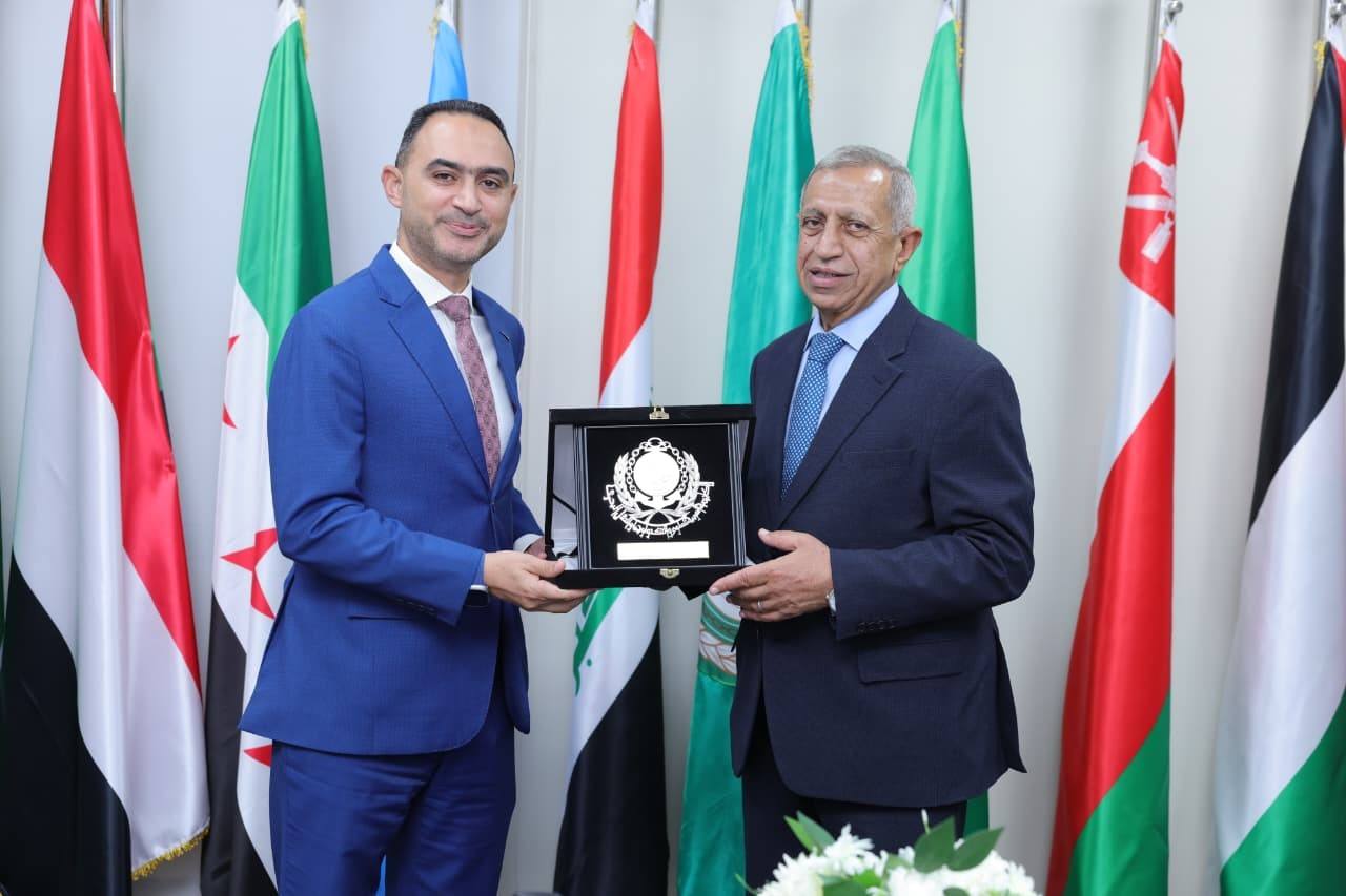 الأكاديمية العربية