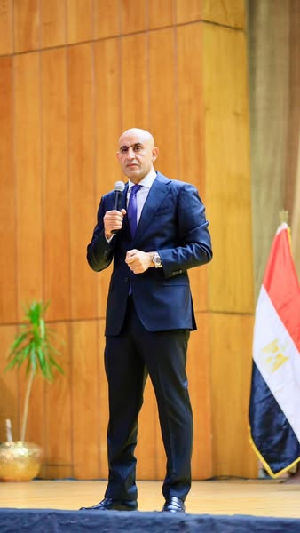 وزير التربية والتعليم