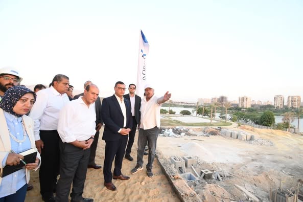 وزير الإسكان