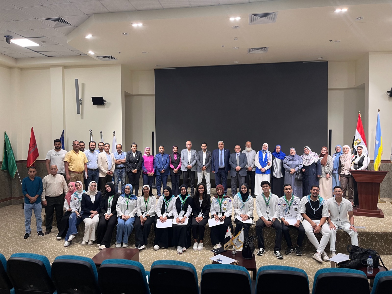 وزارة العمل