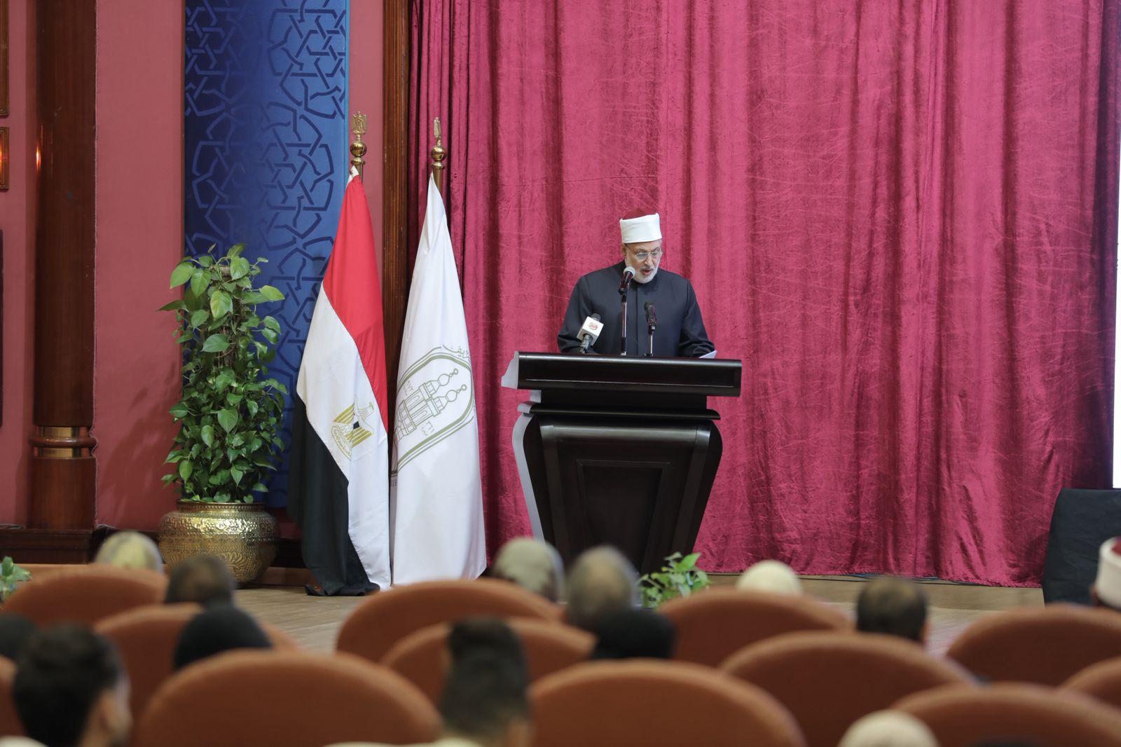 الأزهر يكرّم الفائزين