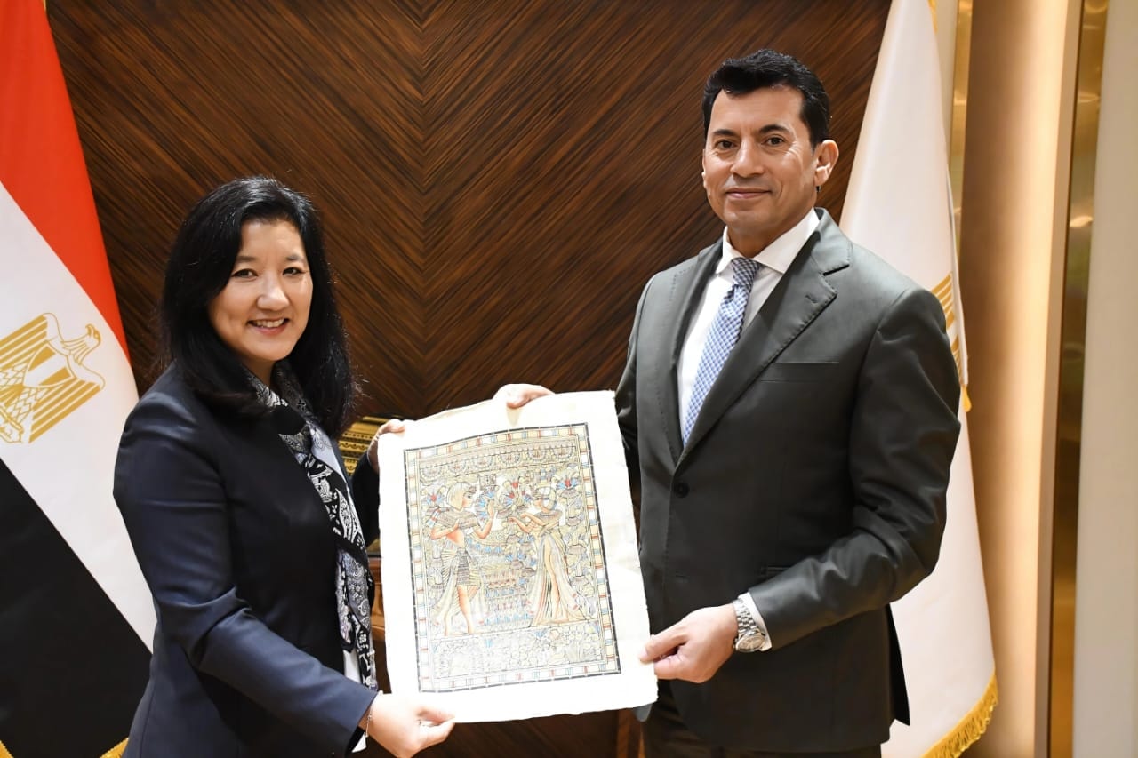 الشباب والرياضة