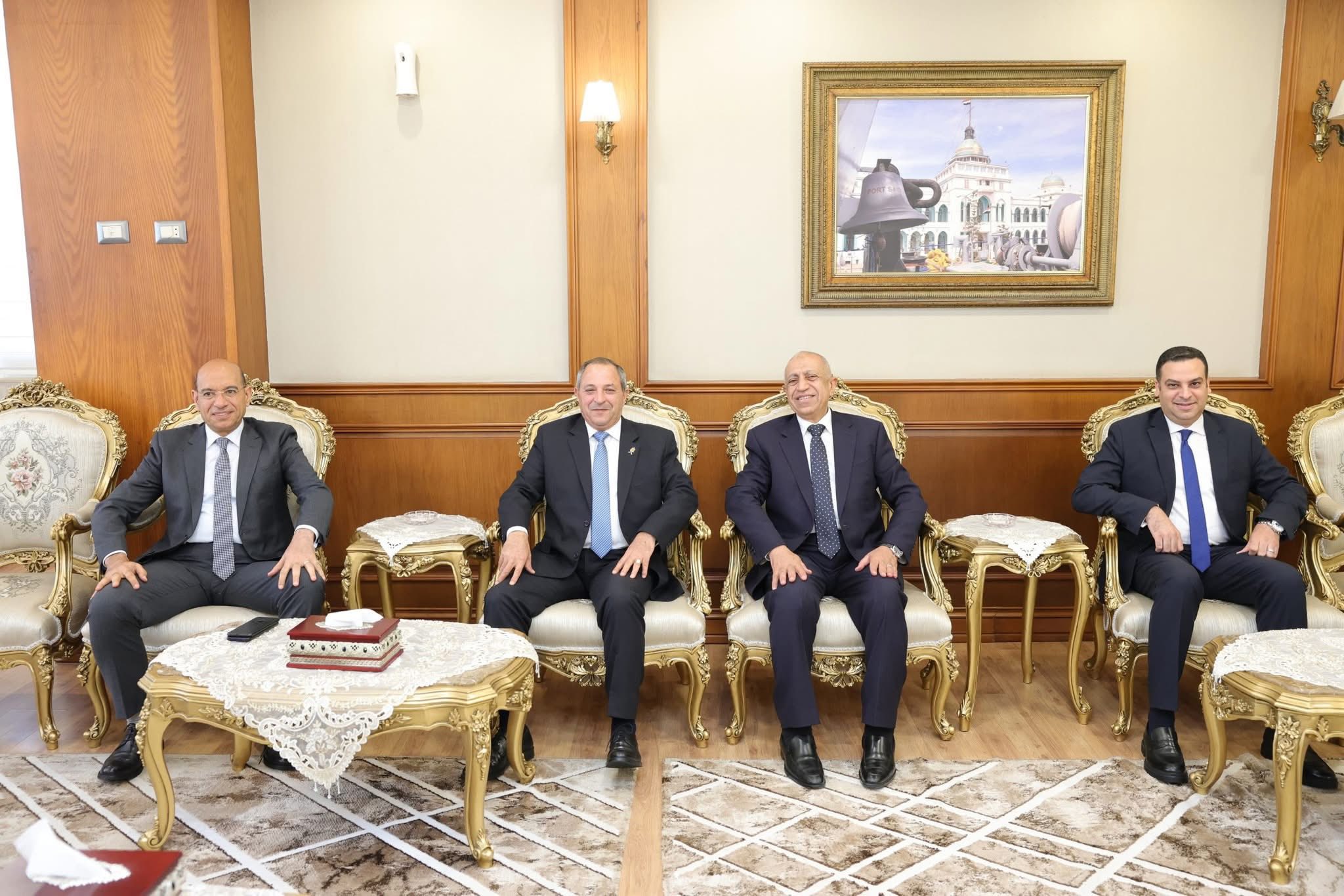 الاكاديمية العربية