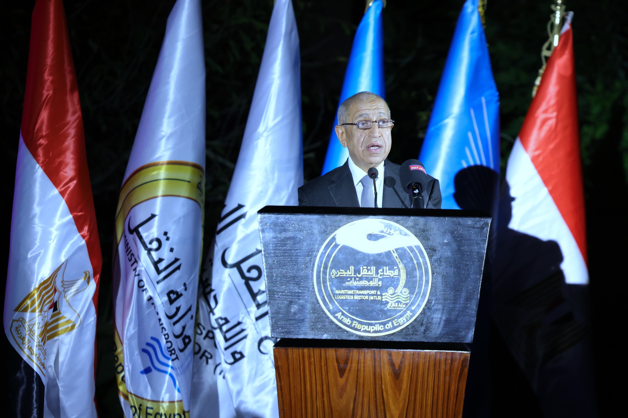 الاكاديمية العربية