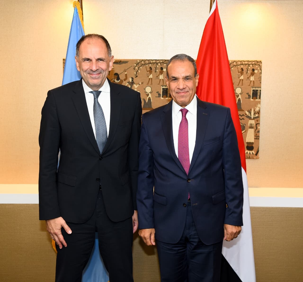 وزير الخارجية