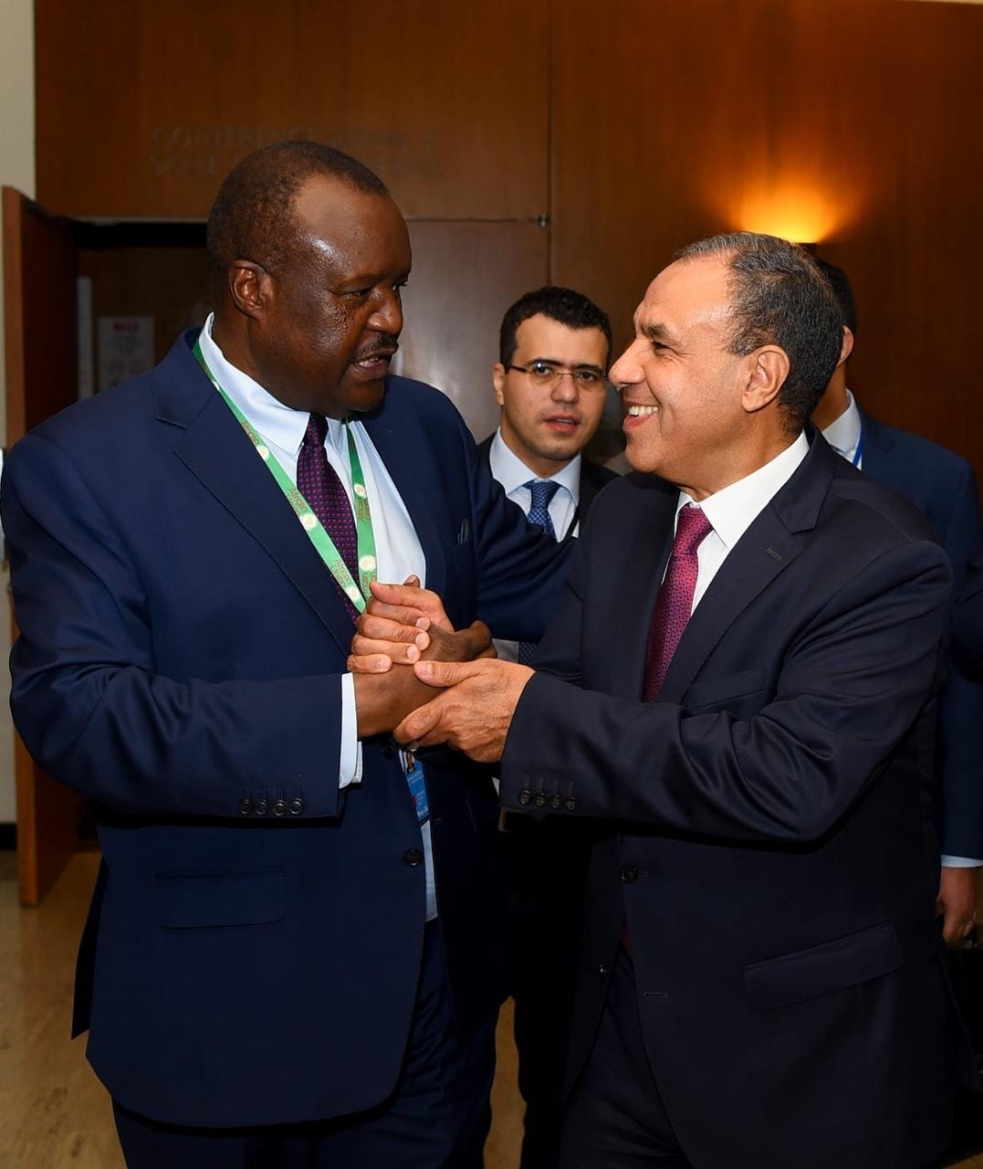 وزير الخارجية