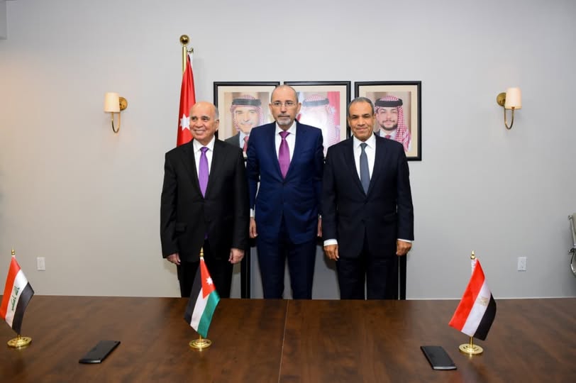 وزير الخارجية