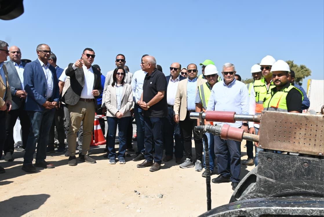 وزير الاسكان