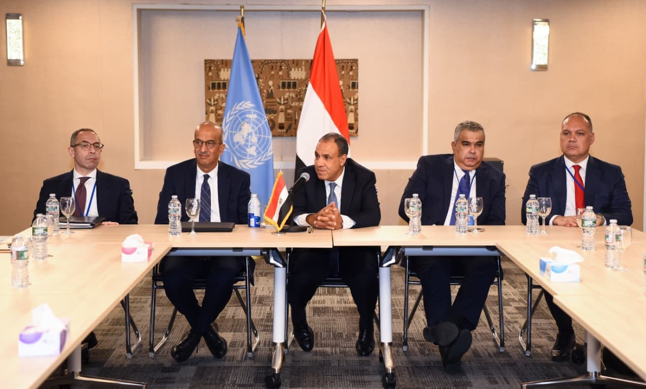 وزير الخارجية