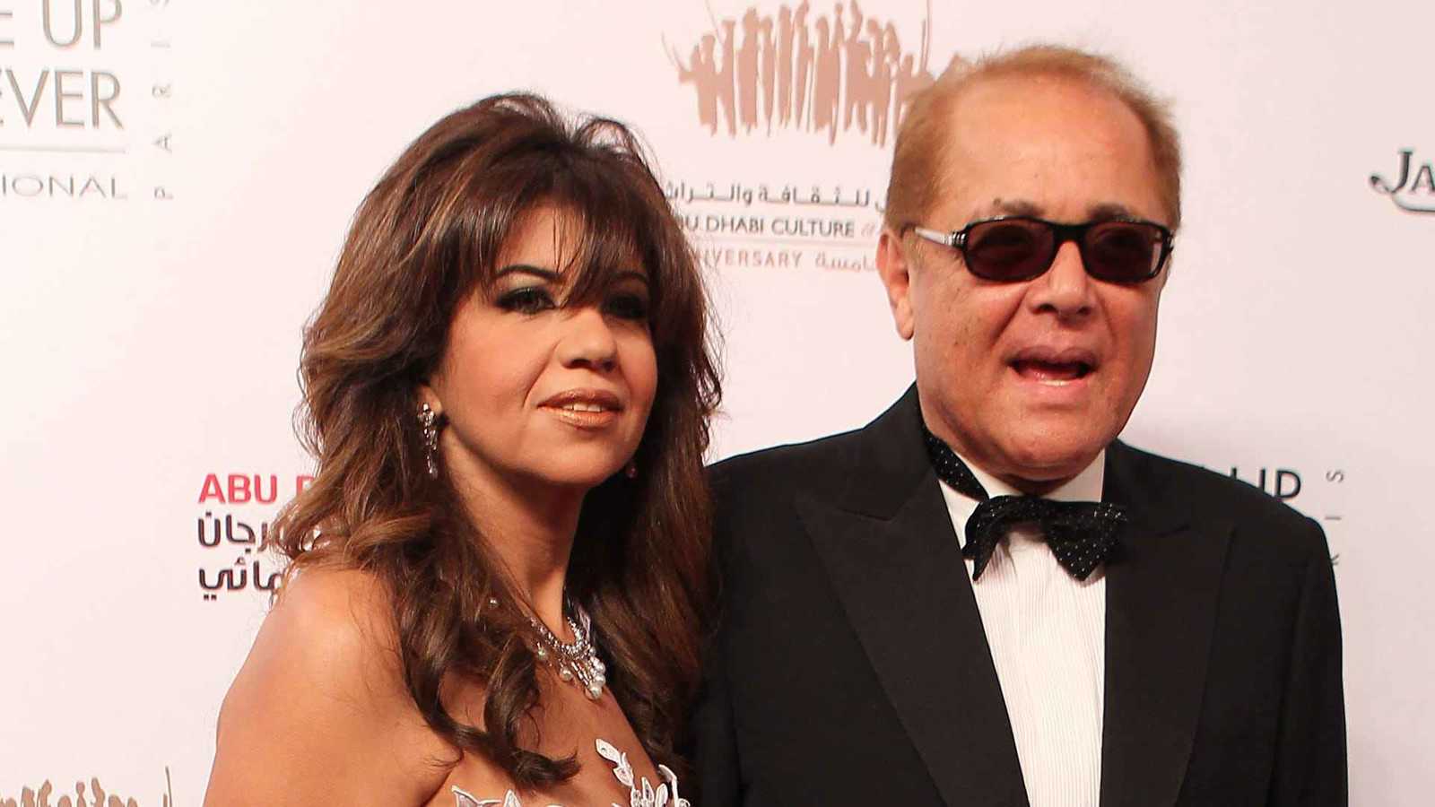 محمود عبد العزيز 