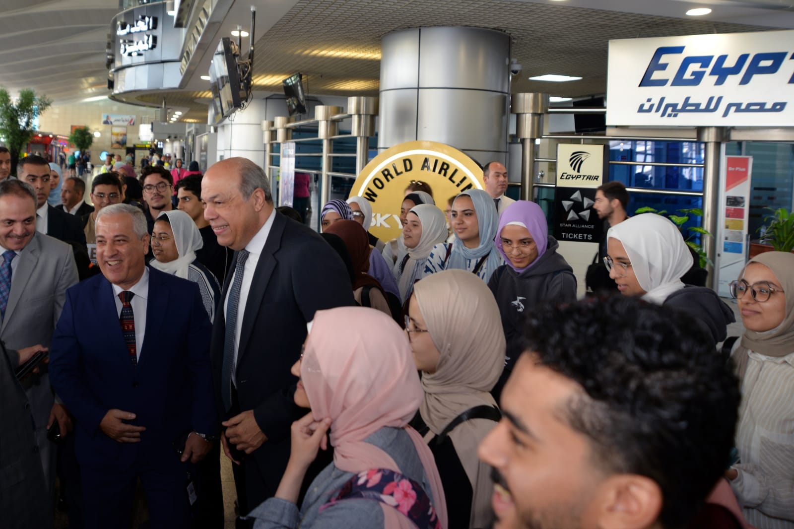 وزير الطيران المدني