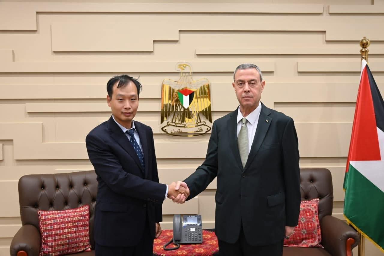 سفير فلسطين بالقاهرة