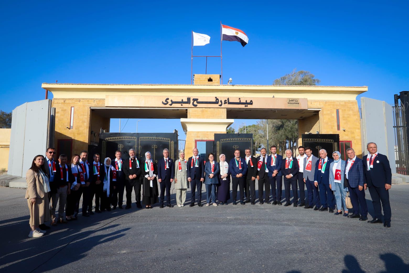 وفد برلمانى تركى