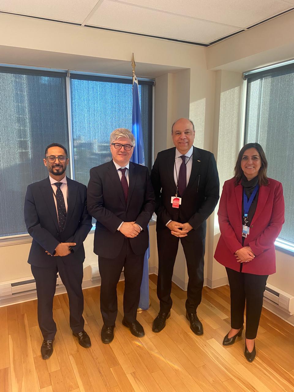 وزير الطيران المدني